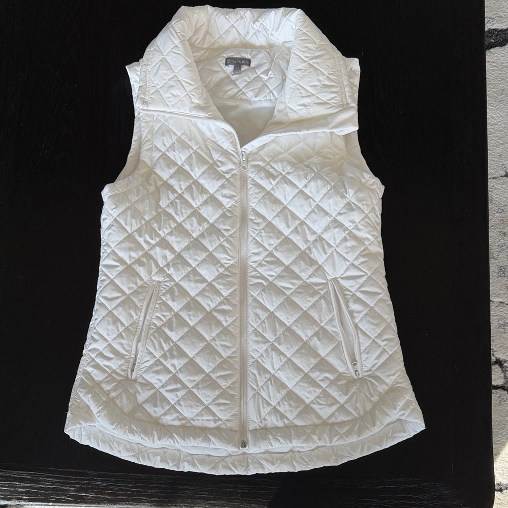 Talbots White Quilted Sleeveless Vest